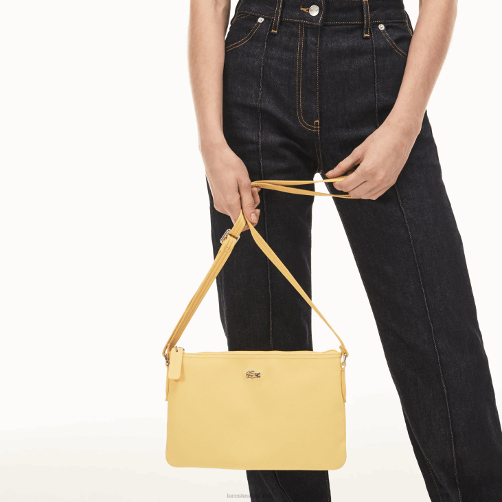 Жене л.12.12 концепт равна цроссовер торба 86882770 црна 000 Lacoste