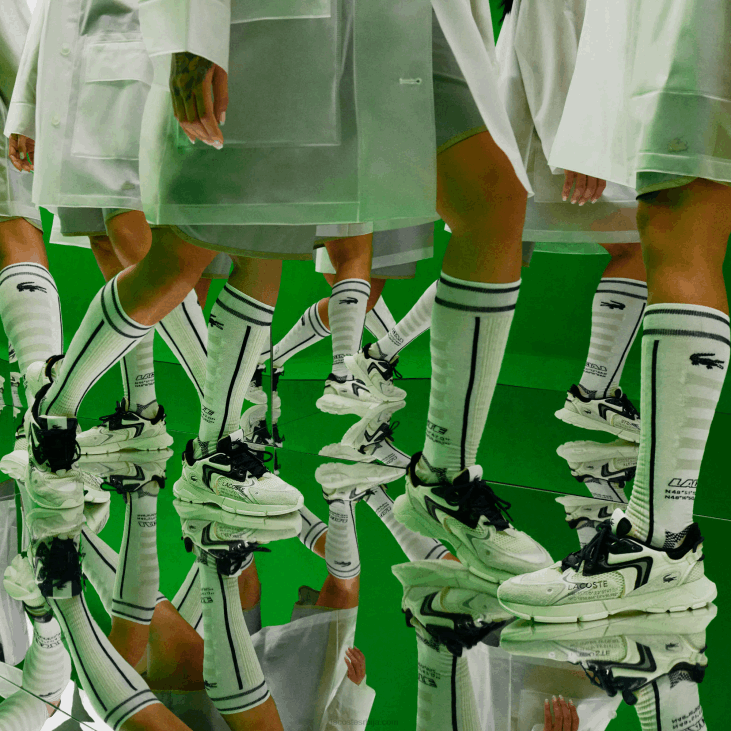 Жене л003 нео текстилне патике 86882678 бела црна 2г9 Lacoste