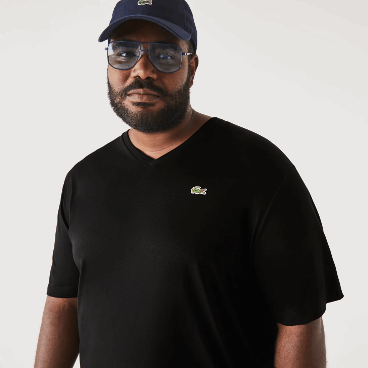 мушкарци памучна поло мајица са ребрастим В-изрезом регуларног кроја (плус величина) 8688710 црна 031 Lacoste