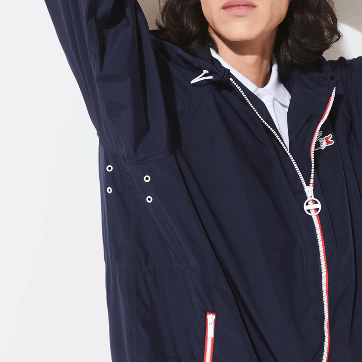 мушкарци спорт Френцх Спортинг Спирит едитион склопиви кишни мантил 86881296 тамноплава бела црвена закон Lacoste