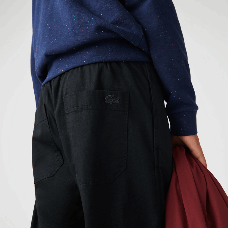 мушкарци цхинос од органског памука од габардина 86881587 црна 031 Lacoste